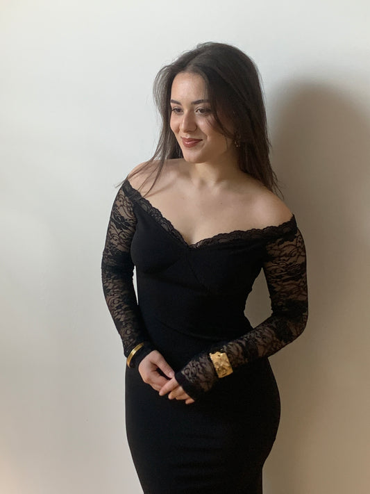 Robe dentelle (dernière pièce) - MALLENA COLLECTION